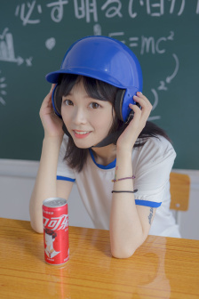 极品人妻洗澡后被朋友玩